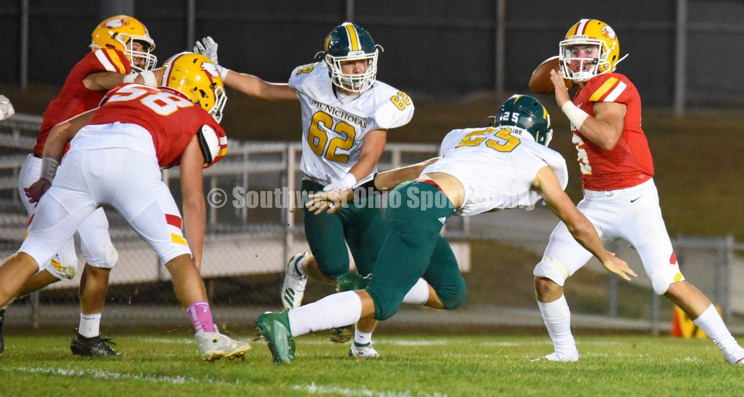 Creech Converts Two Field Goals Fenwick Fights Off Mcnicholas In