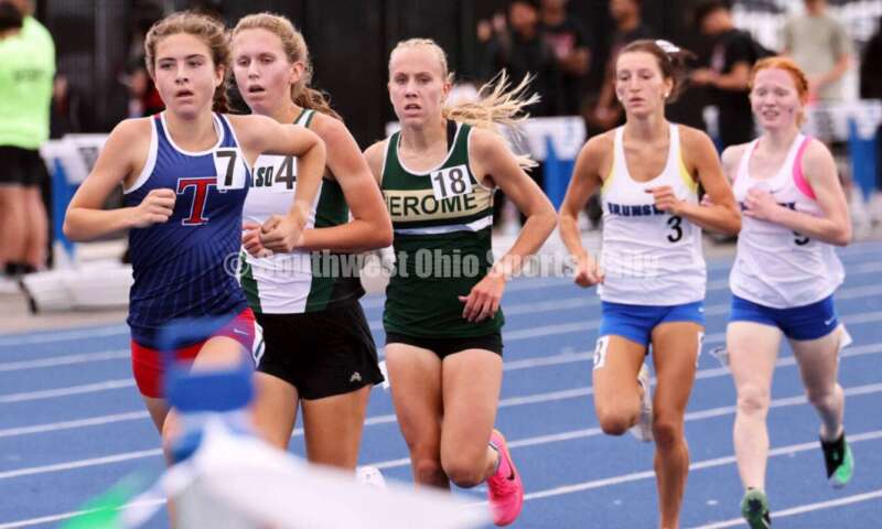 Talawanda High School's Lucia Rodbro leads a pack of runners in the Division I girls 3,200-meter run June 1, 2024, at the state track & field meet at Welcome Stadium in Dayton. Rodbro placed seventh. RICK CASSANO/STAFF